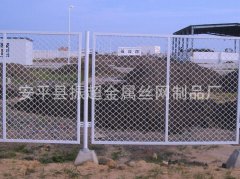 防護鐵絲網