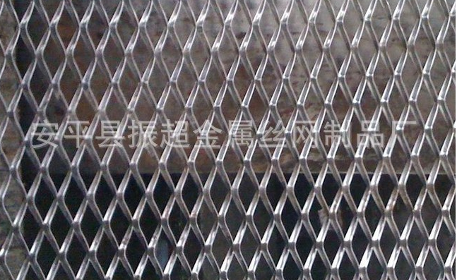 中型鋼板網(wǎng) 鋼板網(wǎng) 金屬板網(wǎng)-www.chinajsh88.com